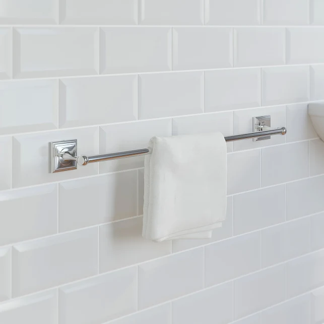 Architeckt Pluto Chrome Towel Rail 3 Architeckt Pluto Chrome Towel Rail